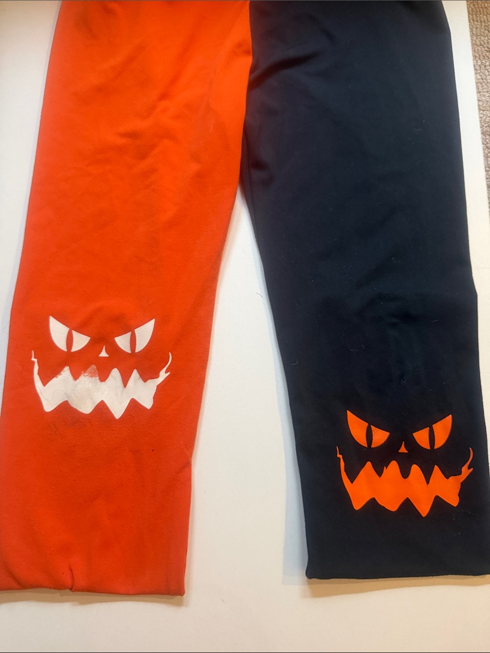 SHEIN Black & Orange Pumpkin Face Kids Leggings